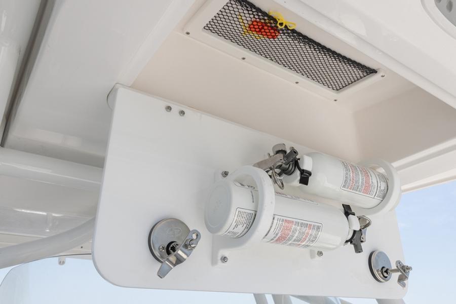 2026 Sea Fox 228 Commander