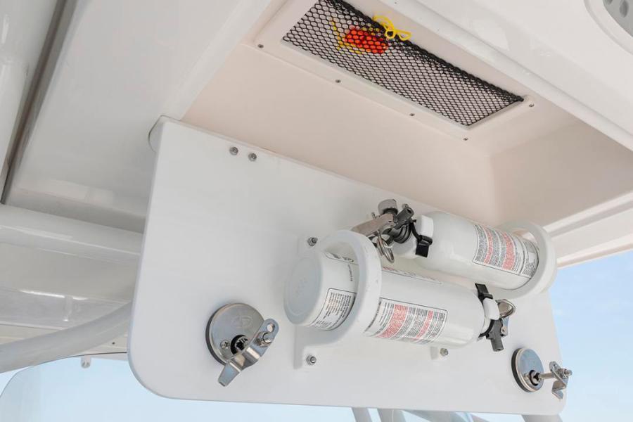 2026 Sea Fox 228 Commander